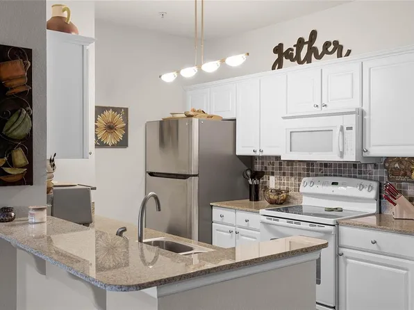 430 Southern Pecan Cir, Winter Garden, FL