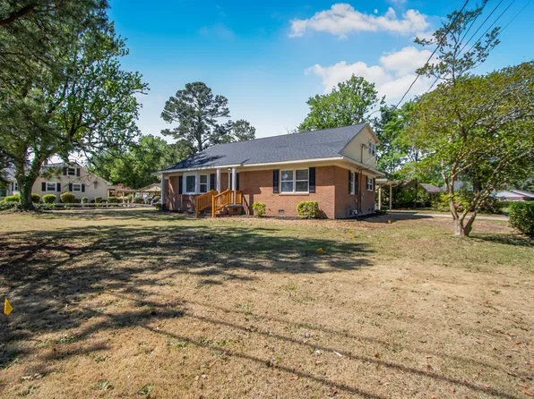 1100 Margaret Ln, Kinston, NC 28501