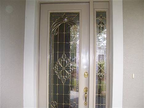 2nd image of 704 Cobblestone Dr