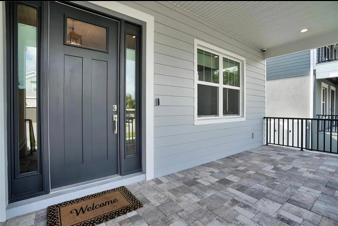 5 bed, 4174 sqft, $14,500 — Photo 3
