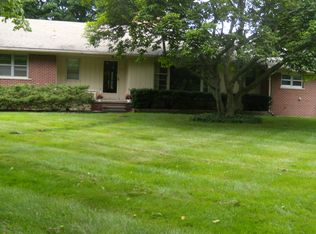 1451 Lenox Rd, Bloomfield Hills, MI 48304