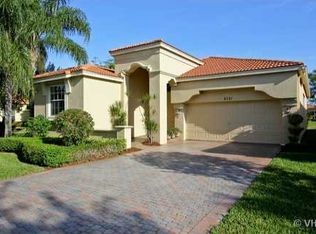 8781 Via Grande, Wellington, FL 33411
