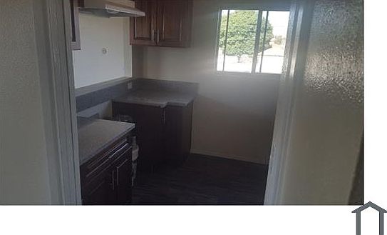 1st image of 9328 1/2 S Budlong Ave