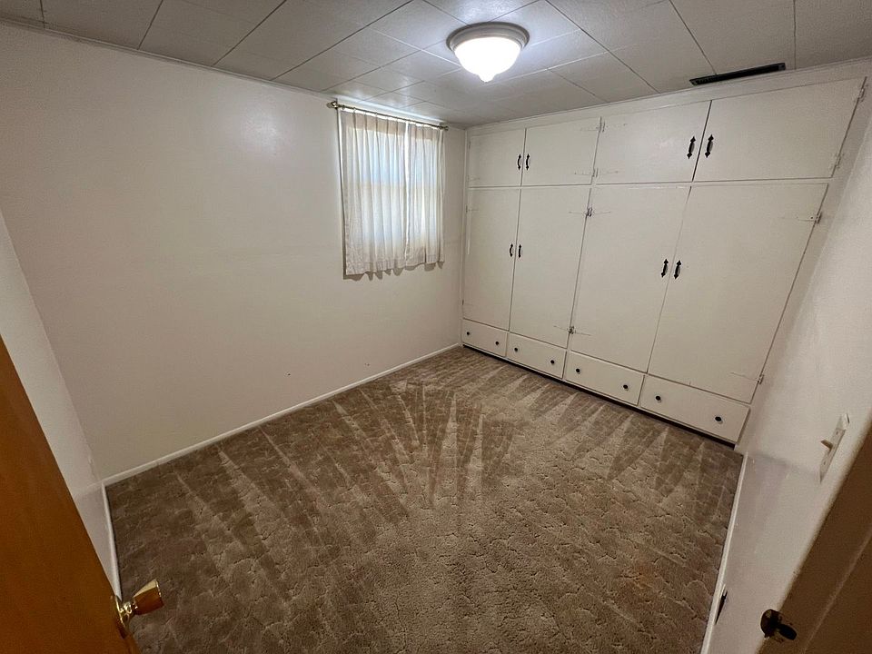 1st image of 221 E Sunset Dr #B