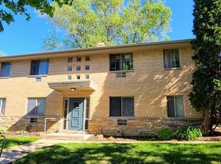 617 E Homer St APT 4, Milwaukee, WI 53207