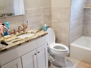 187 Linden St #2, New Haven, CT 06511
