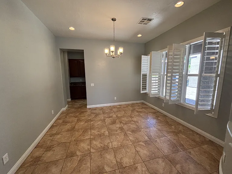 8225 Broad Peak Dr — Photo 30