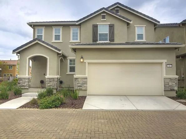 4 Weather Vane Pl, Sacramento, CA 95835
