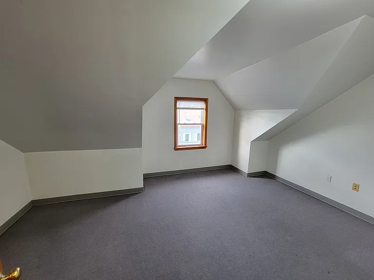 730 Washington St — Photo 13