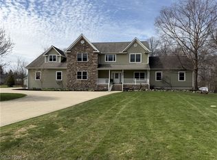 3020 Worrell Rd, Willoughby, OH 44094
