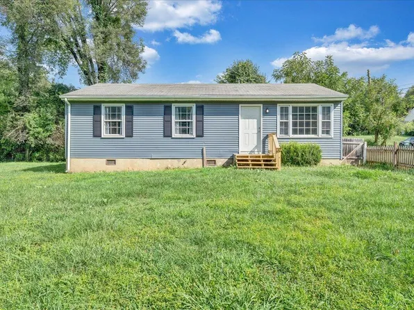 5751 Crescent Blvd, Roanoke, VA 24018