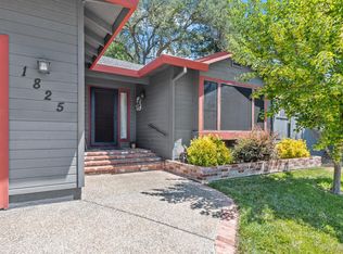 1825 Calloway Cir, Auburn, CA 95603