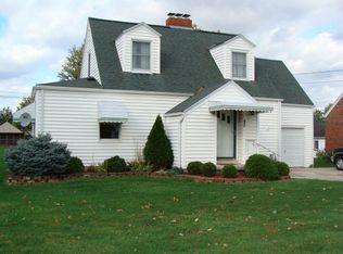 93 Auburn Ave, Shelby, OH 44875