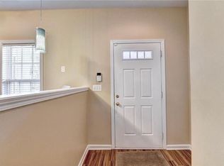 2329 Suwanee Pointe Dr, Lawrenceville, GA 30043