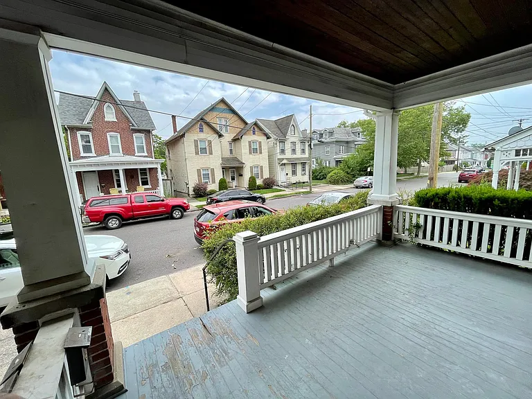515 N Franklin St #DOWNSTAIRS — Photo 10