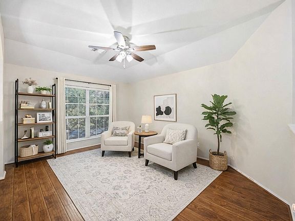 5th image of 6422 Brazos Glen Ln