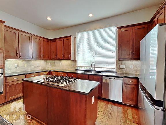 4th image of 6909 Staffordshire Blvd