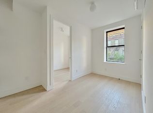 217 Thompson St APT 37, New York, NY 10012