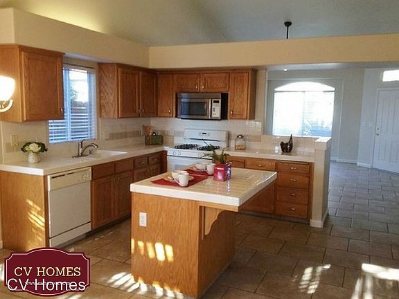 5th image of 9713 N Price Ave