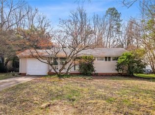 2529 Overbrook Dr, Greensboro, NC 27408