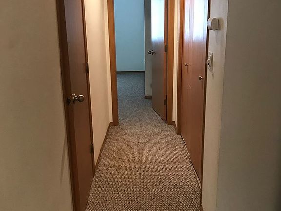 5th image of 1628 W Lee St APT 01