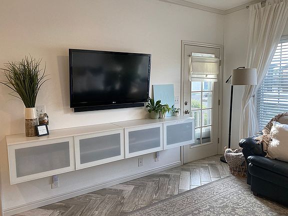 2nd image of 98 N Garden Park Dr #17