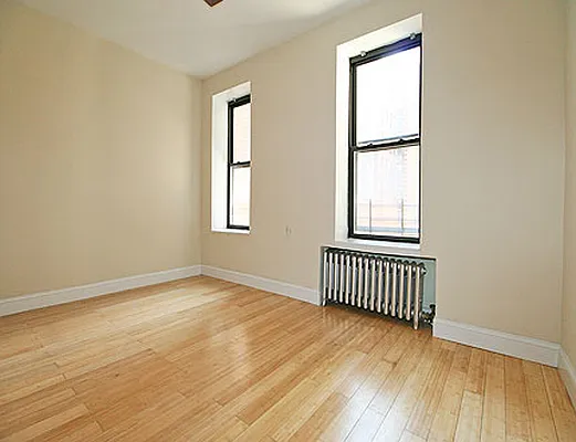Rented by SW Queens Mezzanine | media 7