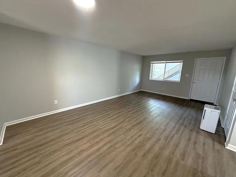 448 Belmont Rd #3 — Photo 6