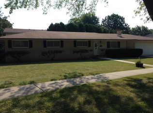 521 Beau Dr, Des Plaines, IL