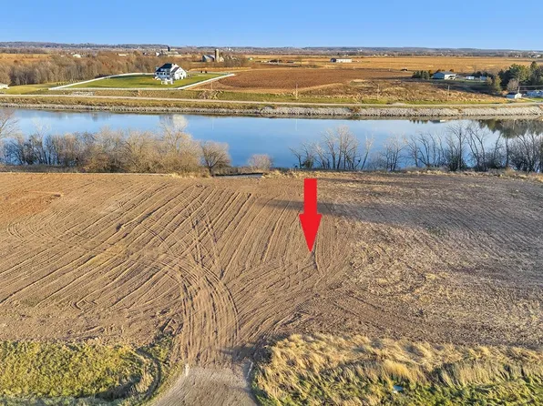 4325 Lost Dauphin Rd #5, De Pere, WI 54115