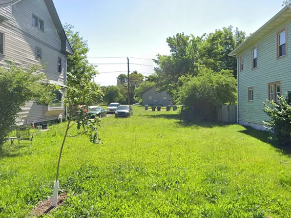 2826 N New Jersey St, Indianapolis, IN 46205