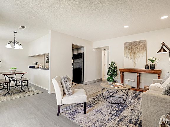 4th image of 3501 Juan Tabo Blvd NE Unit G9