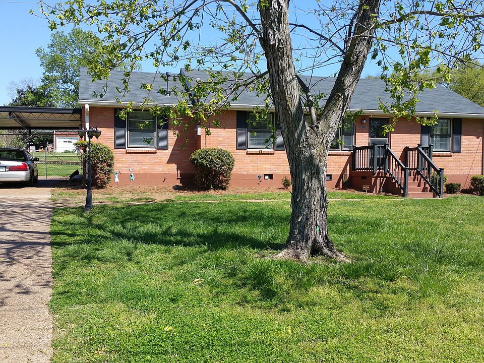 1st image of 2612 Woodberry Dr