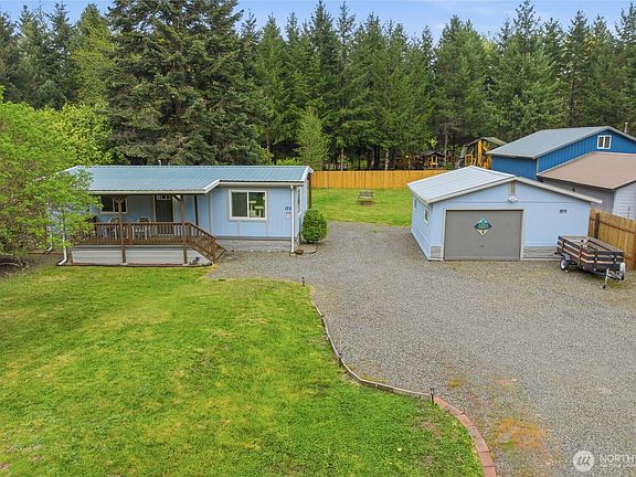 3rd image of 173 Riverview Drive