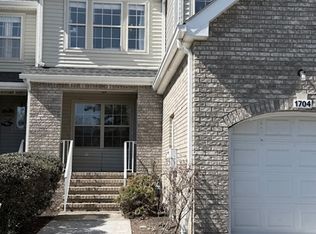 1704 Bergen Ct, Belle Mead, NJ 08502