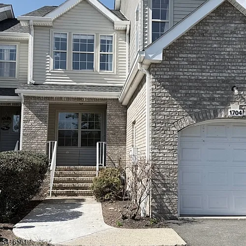 1704 Bergen Ct Photo 1