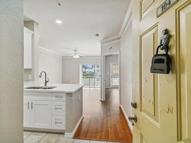 4307 Bayside Village Dr #104 — Photo 4