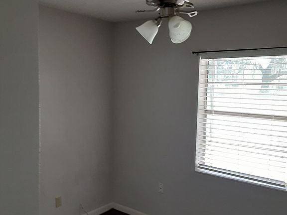 4th image of 104 W Osceola St