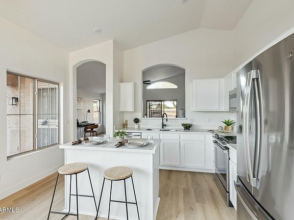 5th image of 15062 W HERITAGE OAK Way