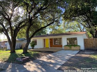 342 Basswood Dr, San Antonio, TX 78213