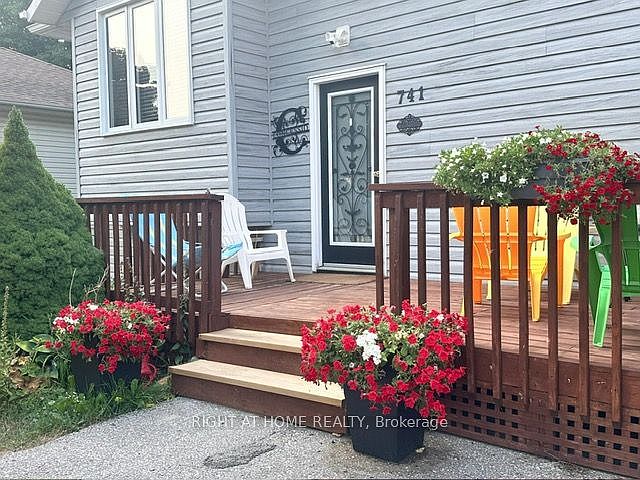 1st image of 741 Innisfil Beach Rd