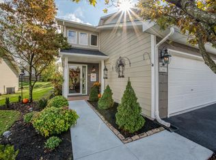302 Brook Ln, Bristol, VA 24201