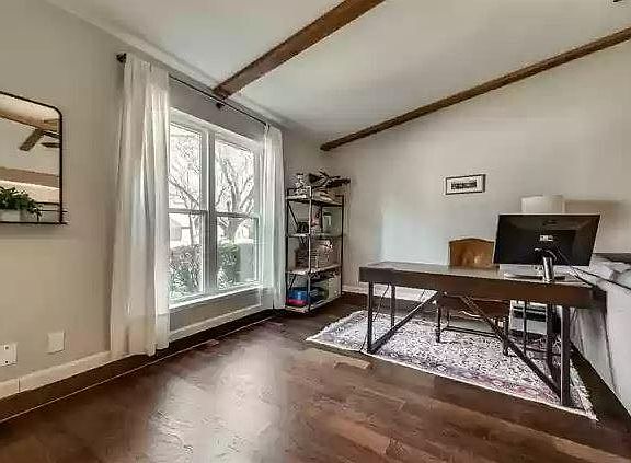 4th image of 2636 Charter Oak Dr
