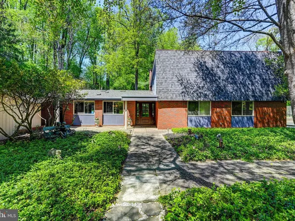 3604 Barberry Ct, Baltimore, MD 21208