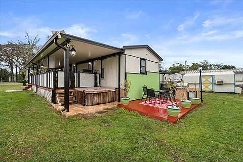 Listing photo 5
