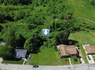 Willow Ln, Wheeling, WV 26003