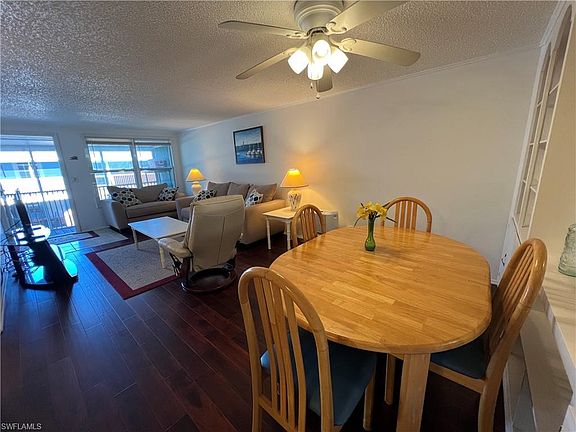 5th image of 202 Broadway AVE E #418