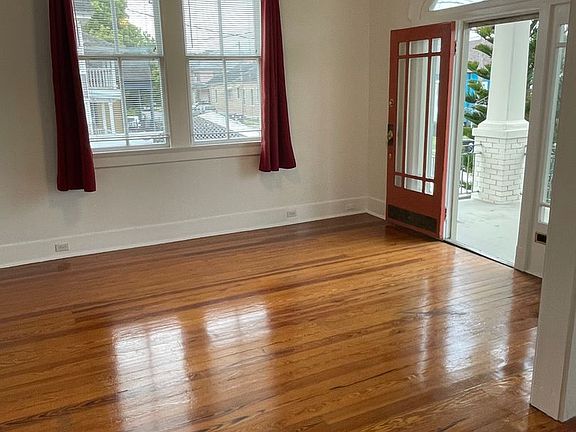 5th image of 4533-4535 Lasalle St