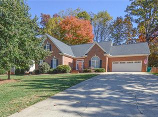 4845 Hearthstone Rd, Clemmons, NC 27012
