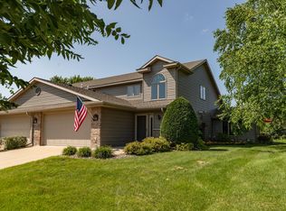 650 Southern Woods Cir SW, Rochester, MN 55902